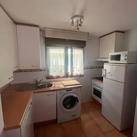 Duplex Buhardilla Con Garaje En El Centro Apartamento Comillas